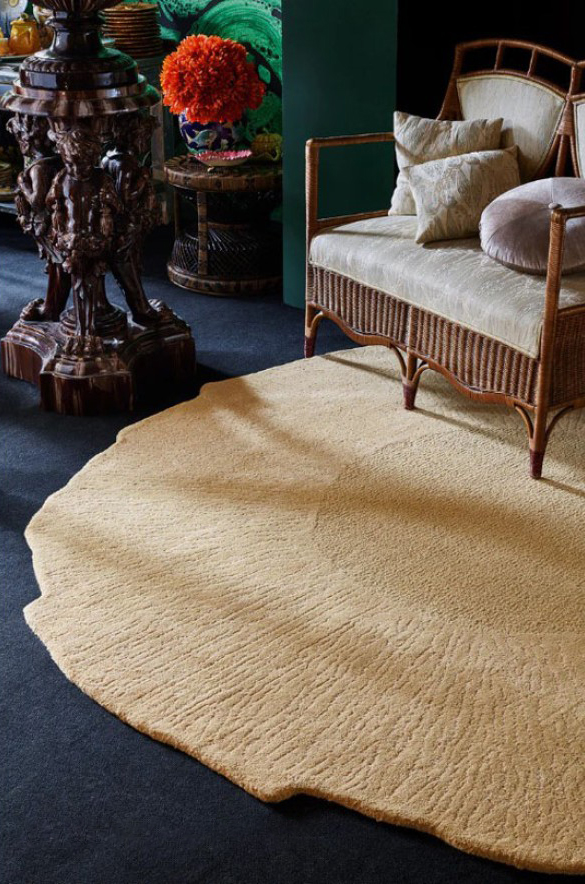 Irregular carpet