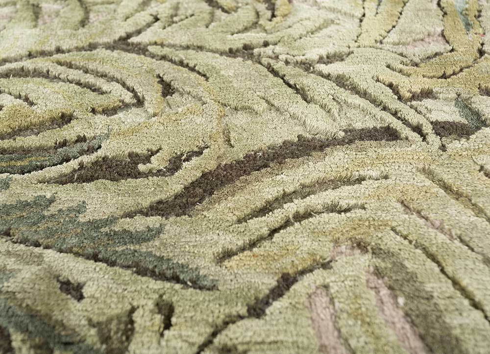 Irregular carpet