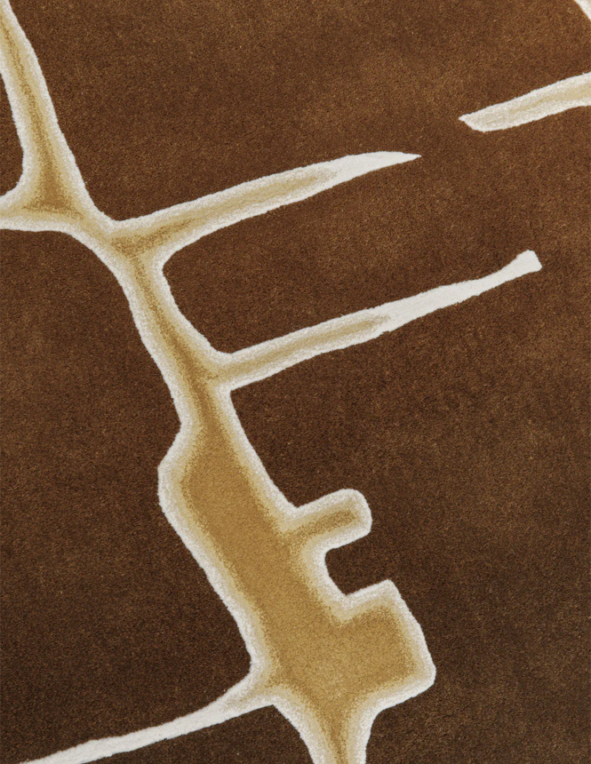 Irregular carpet