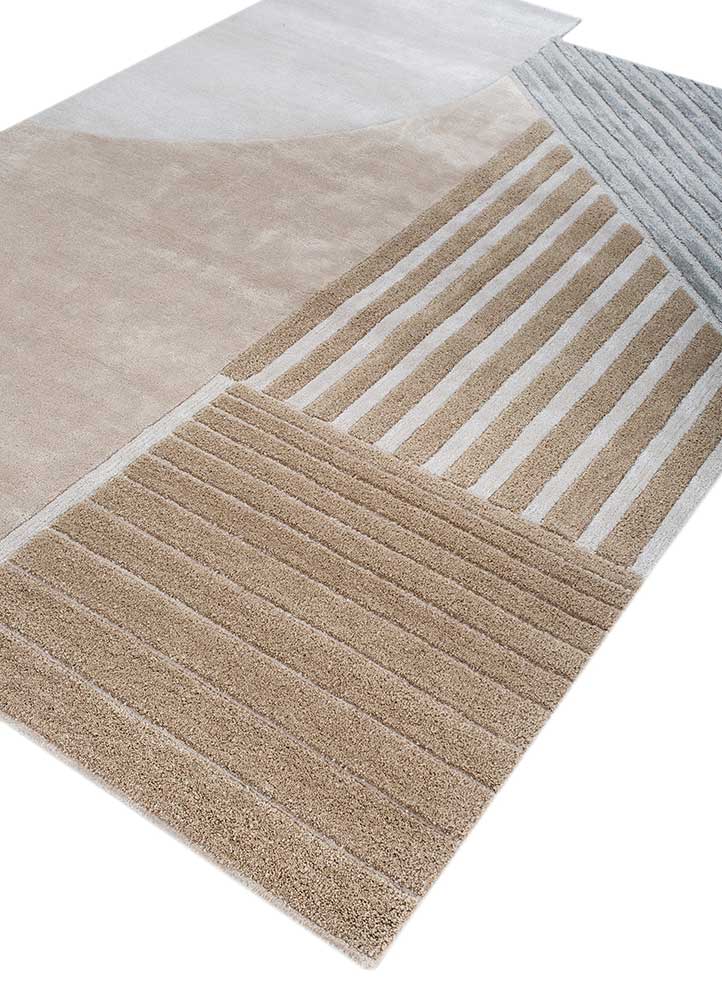 Irregular carpet