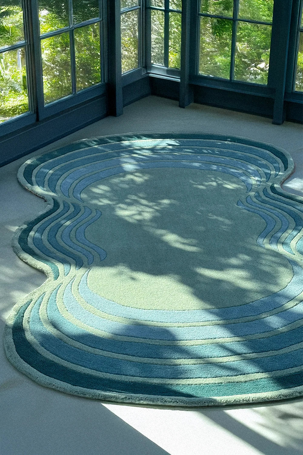 Irregular carpet