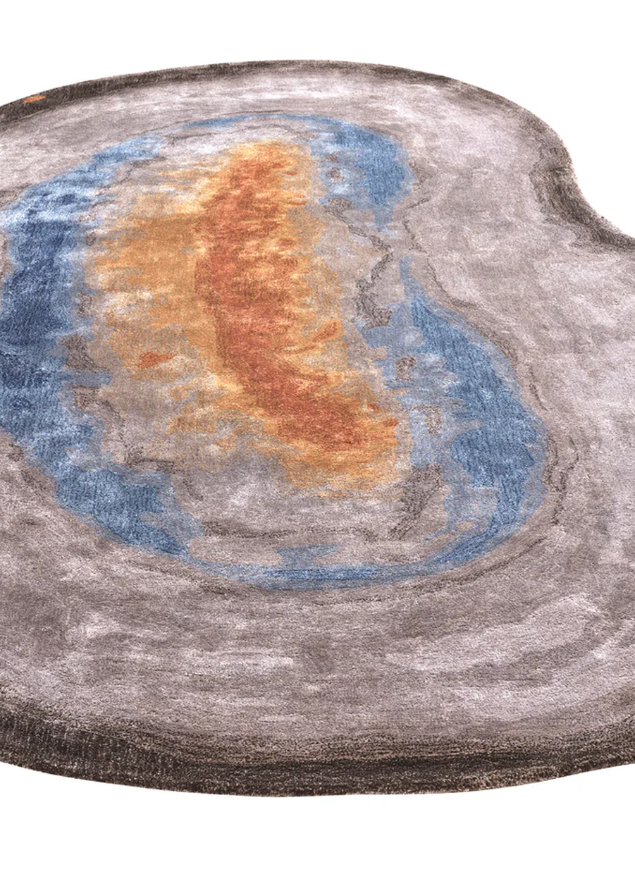Irregular carpet