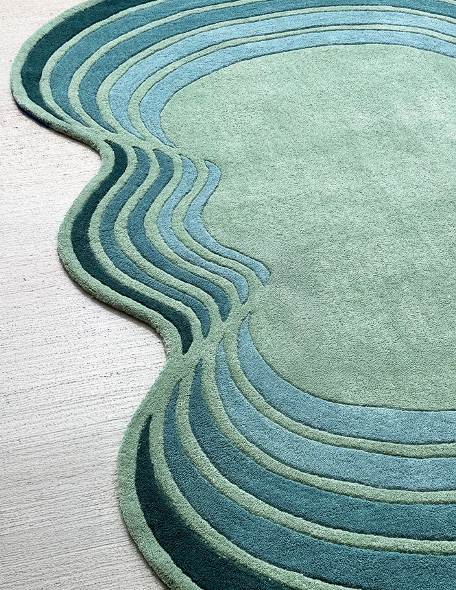 Irregular carpet