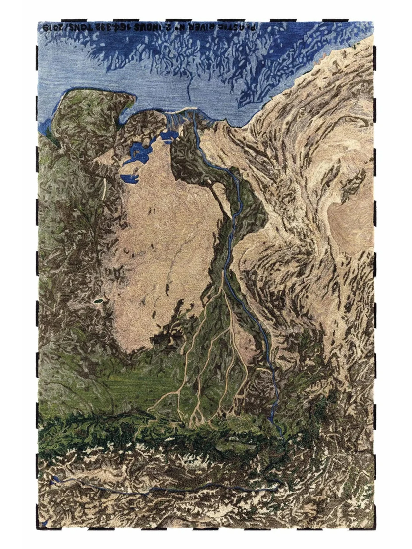 Irregular carpet