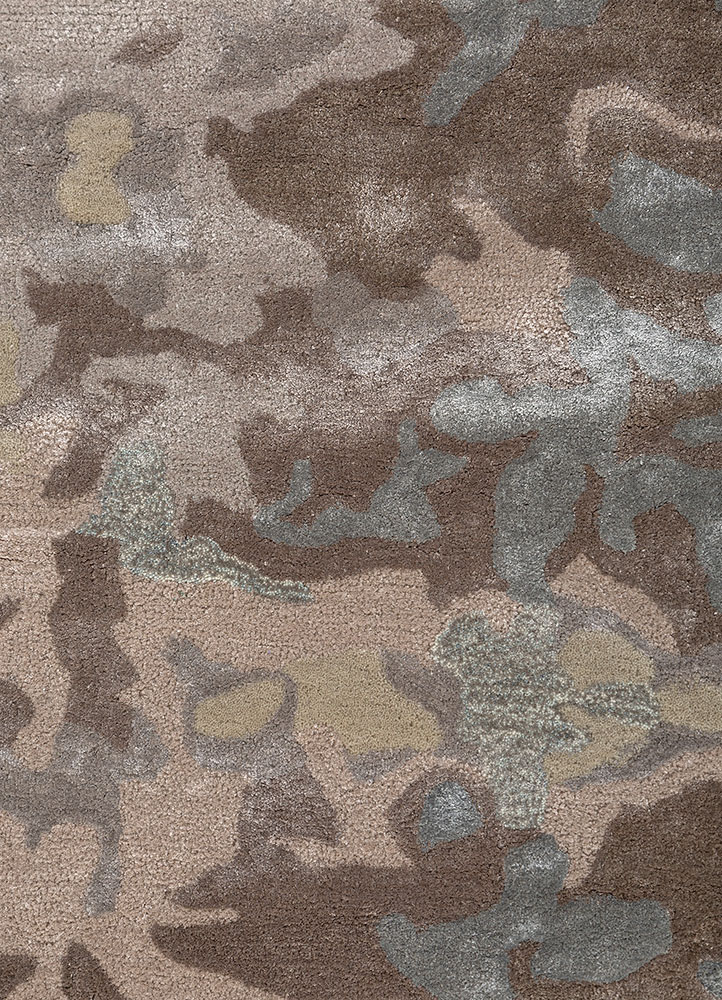 Irregular carpet