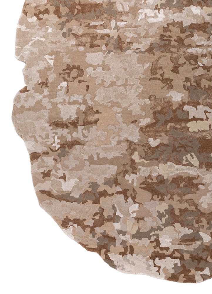 Irregular carpet