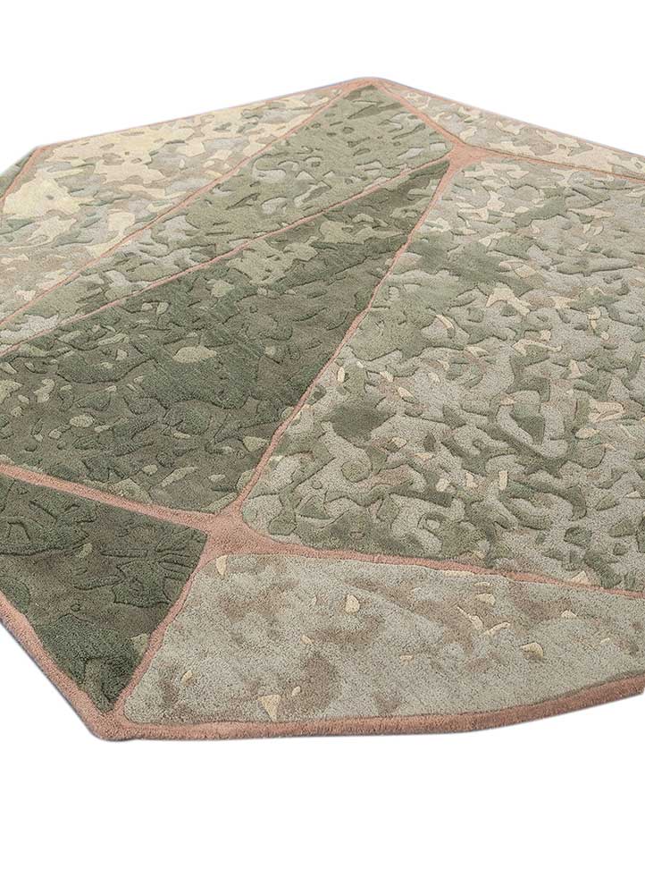Irregular carpet