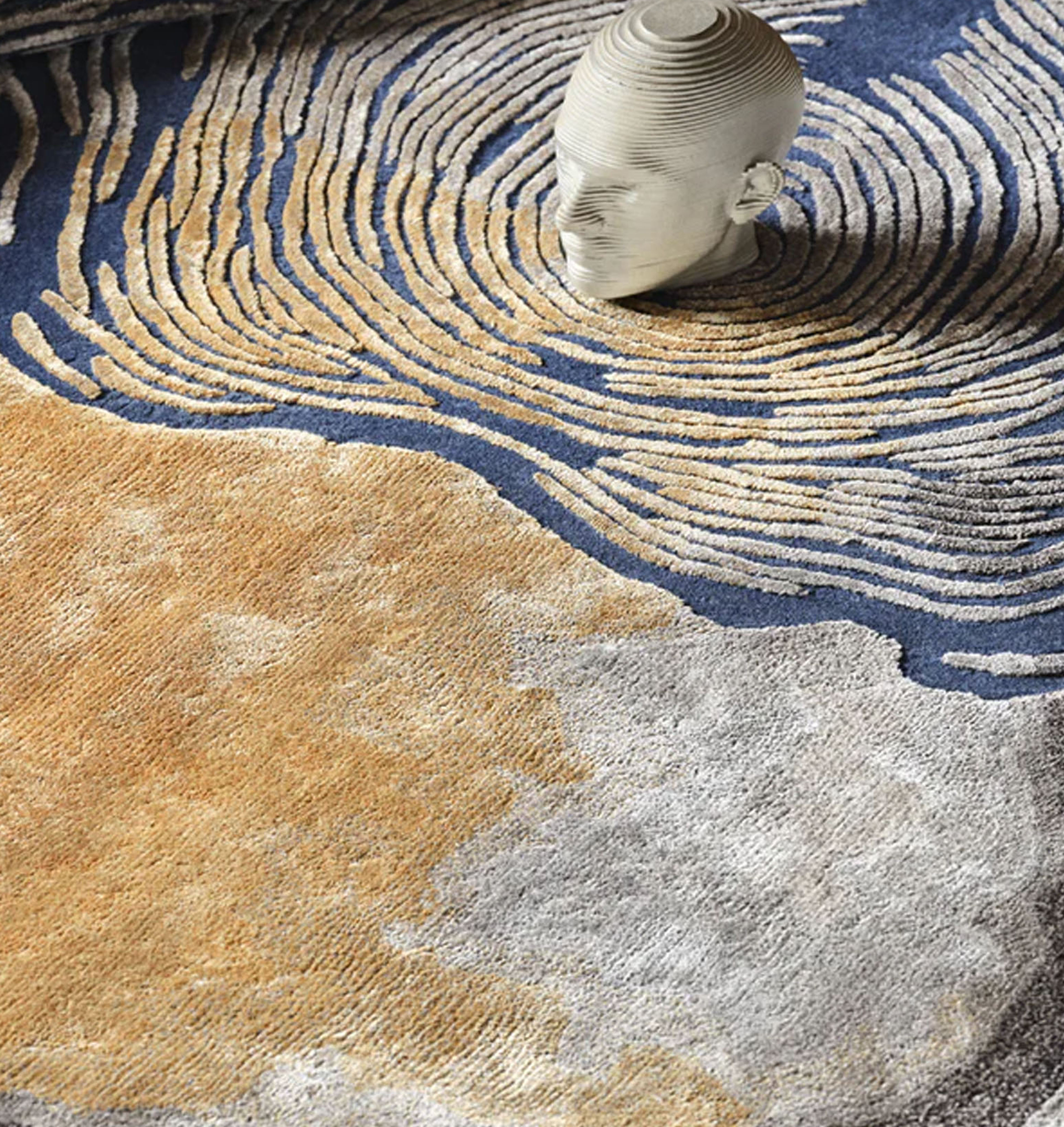 Irregular carpet