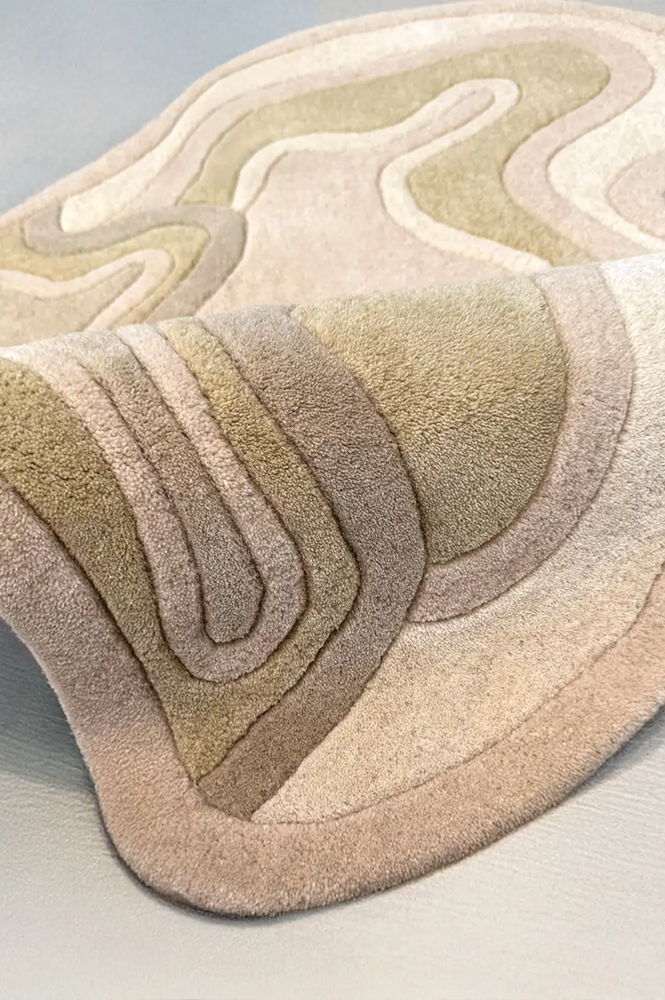 Irregular carpet
