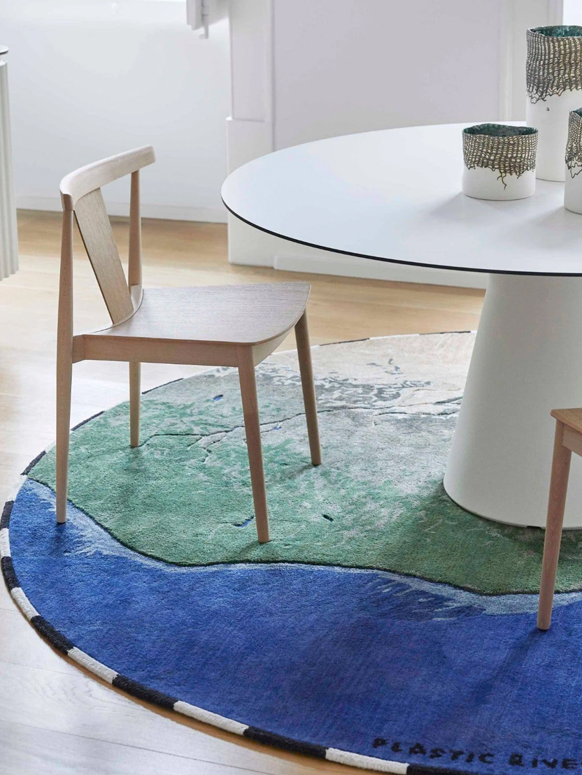 Irregular carpet
