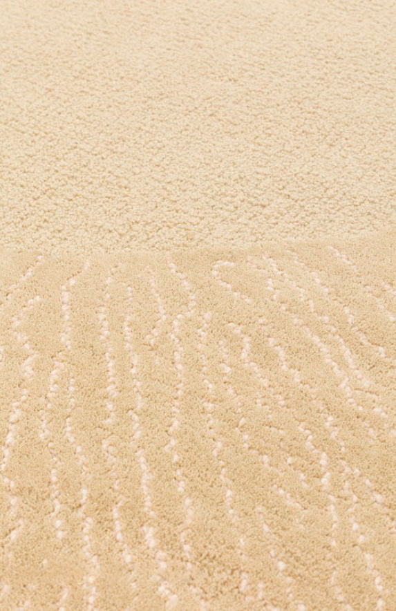 Irregular carpet