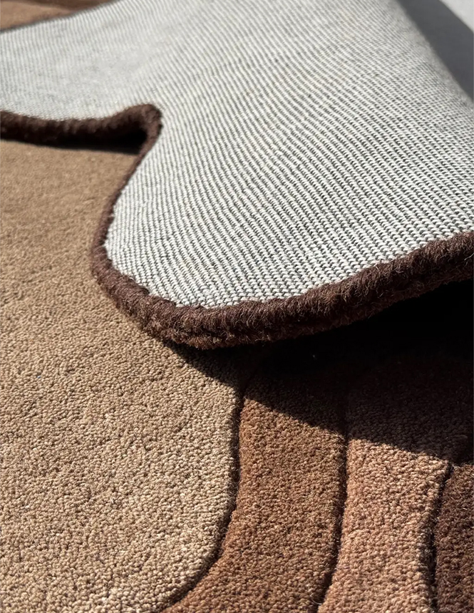 Irregular carpet
