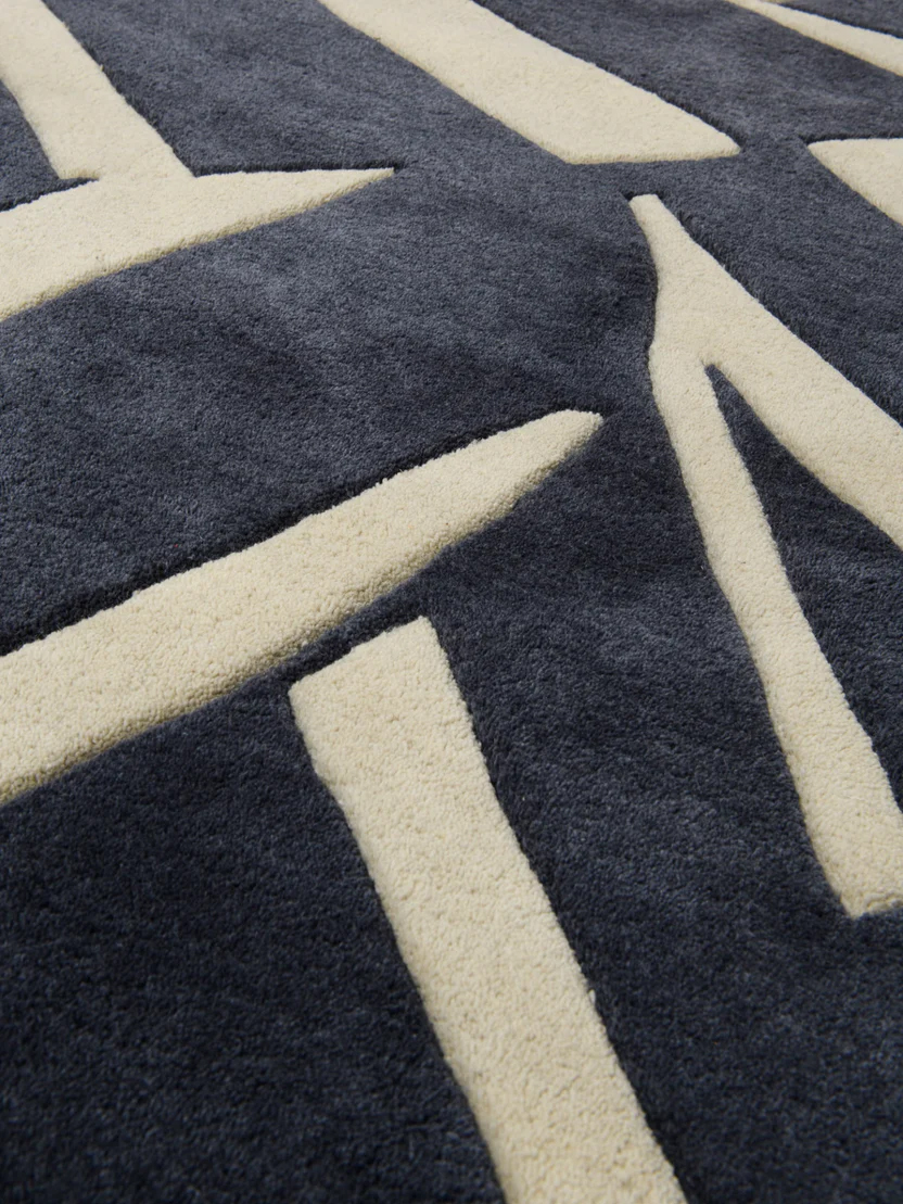 Irregular carpet