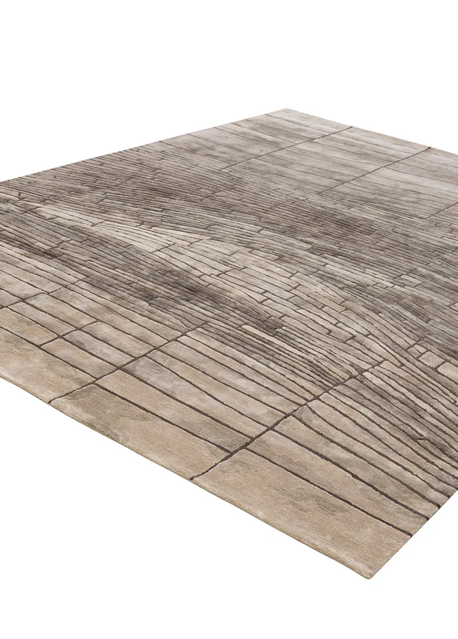 Irregular carpet
